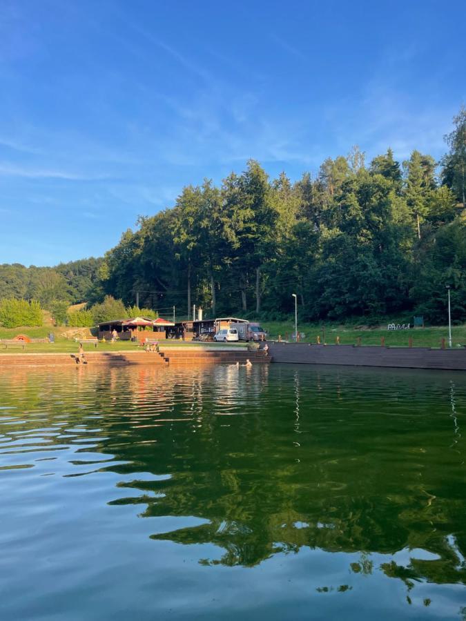 Apartman V Kratke Kamenicky Senov Buitenkant foto