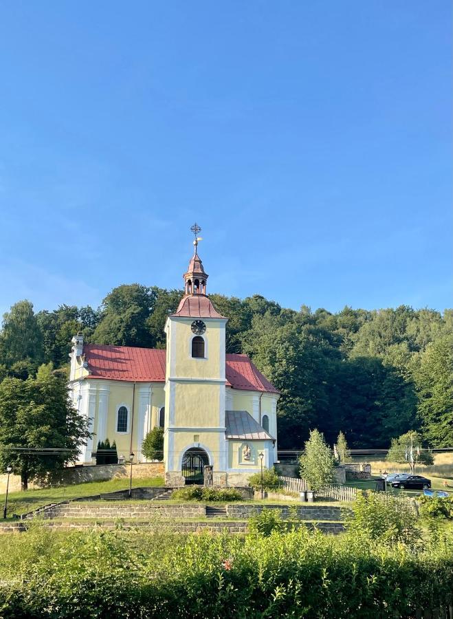 Apartman V Kratke Kamenicky Senov Buitenkant foto